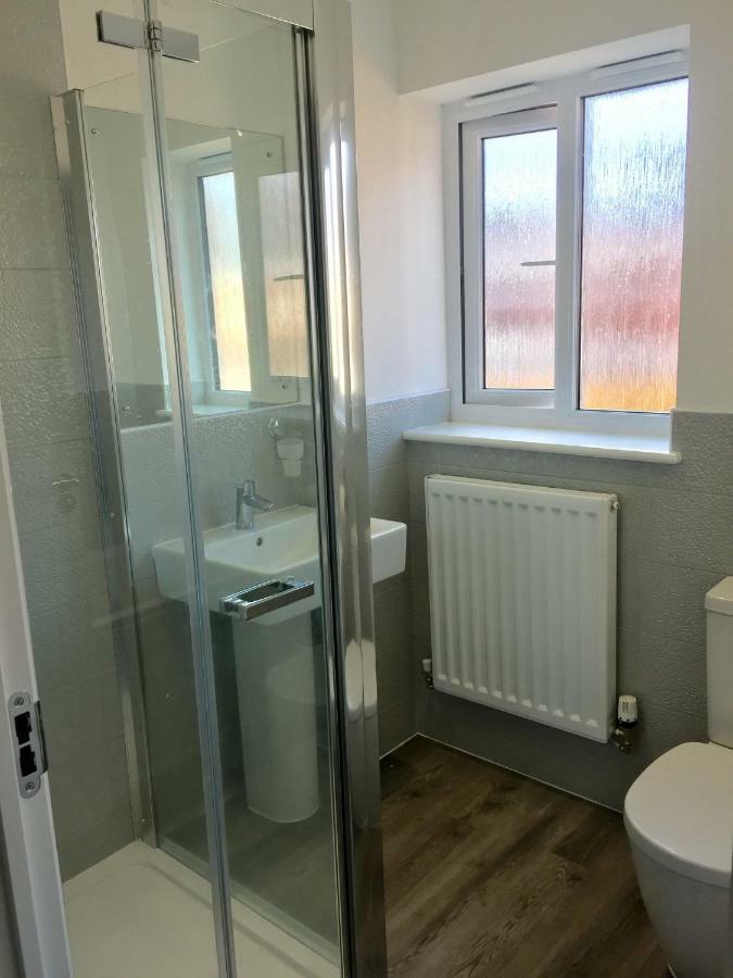 Alphalink Lodge Middlesbrough Bagian luar foto
